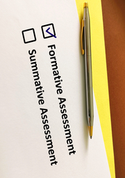 The Differences between Formative Assessment and Summative Assessment